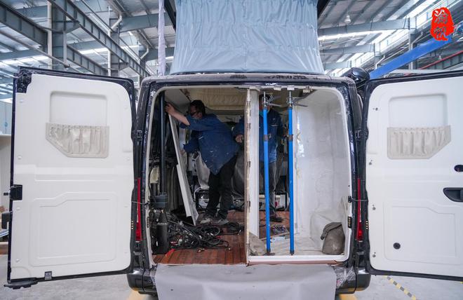 房車旅游為何持續(xù)升溫？從隨州房車工廠看國內(nèi)旅游新風(fēng)尚